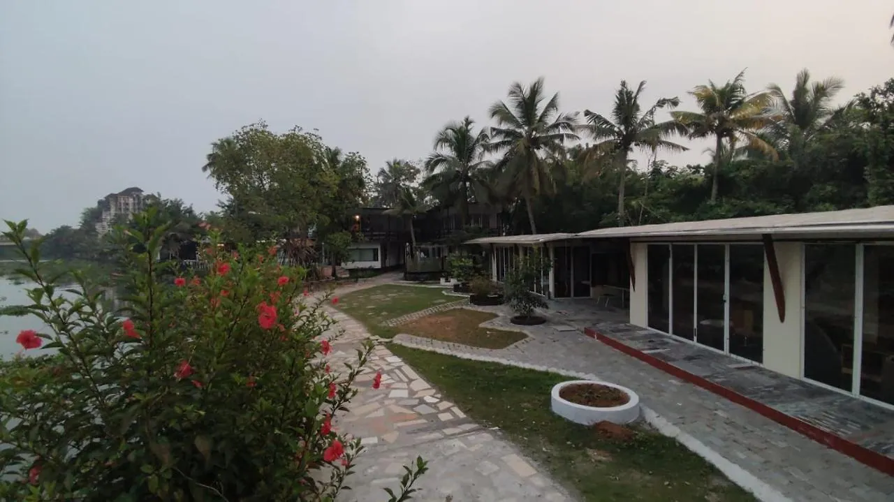 Mia Riaan Resort Kochi
