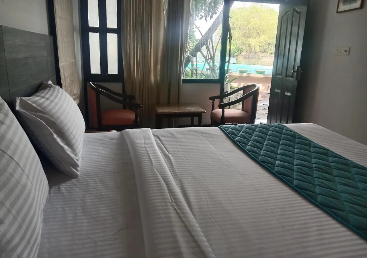 Mia Riaan Resort Kochi 3*,  India