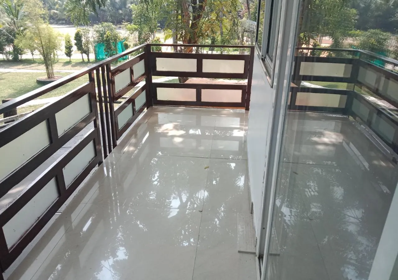 Mia Riaan Resort Kochi Hotel